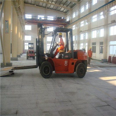 上饒市信州區(qū)8噸叉車出租與隨車吊租賃服務(wù) 一站式解決長途搬家難題